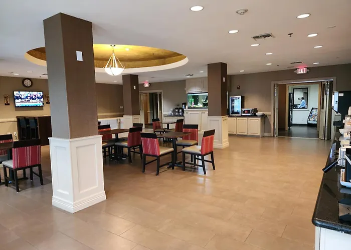 Comfort Inn & Suites Donna Near I-2
