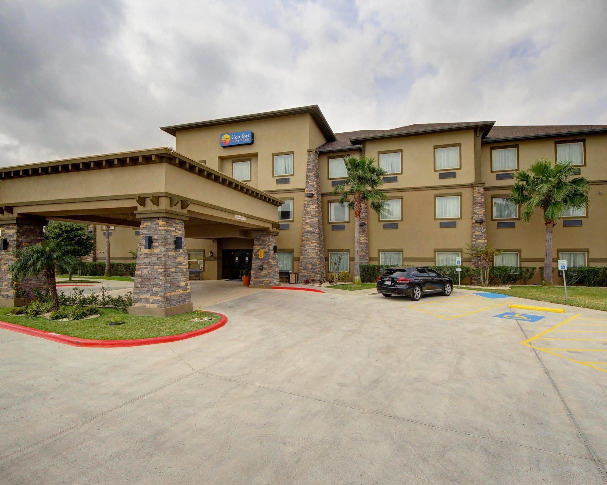 Comfort & Near I-2 Hotel